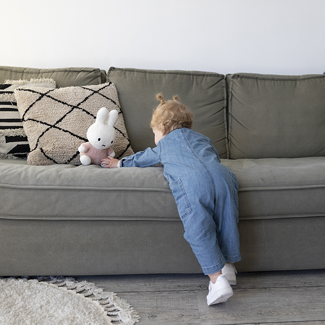 Little Dutch kaisujänku Miffy 25 cm ´Fluffy Pink´ - Image 4