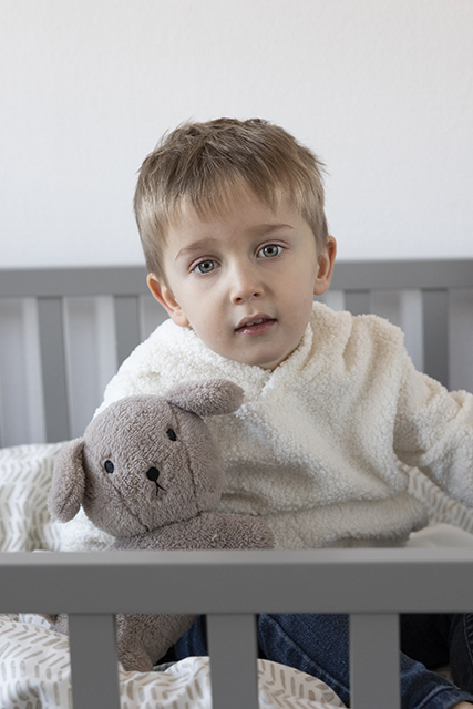 Little Dutch kaisukutsu Snuffie 25 cm ´Fluffy Taupe´ - Image 3