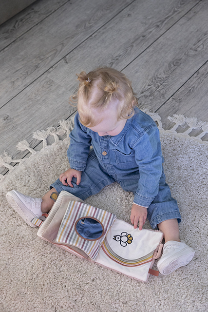 Little Dutch pehme mänguraamat ´Miffy Fluffy Pink´ - Image 7