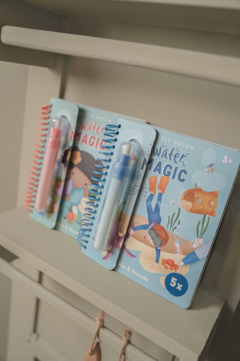 Little Dutch veepliiatsiga värviraamat ´Jim & Friends´ - Image 10