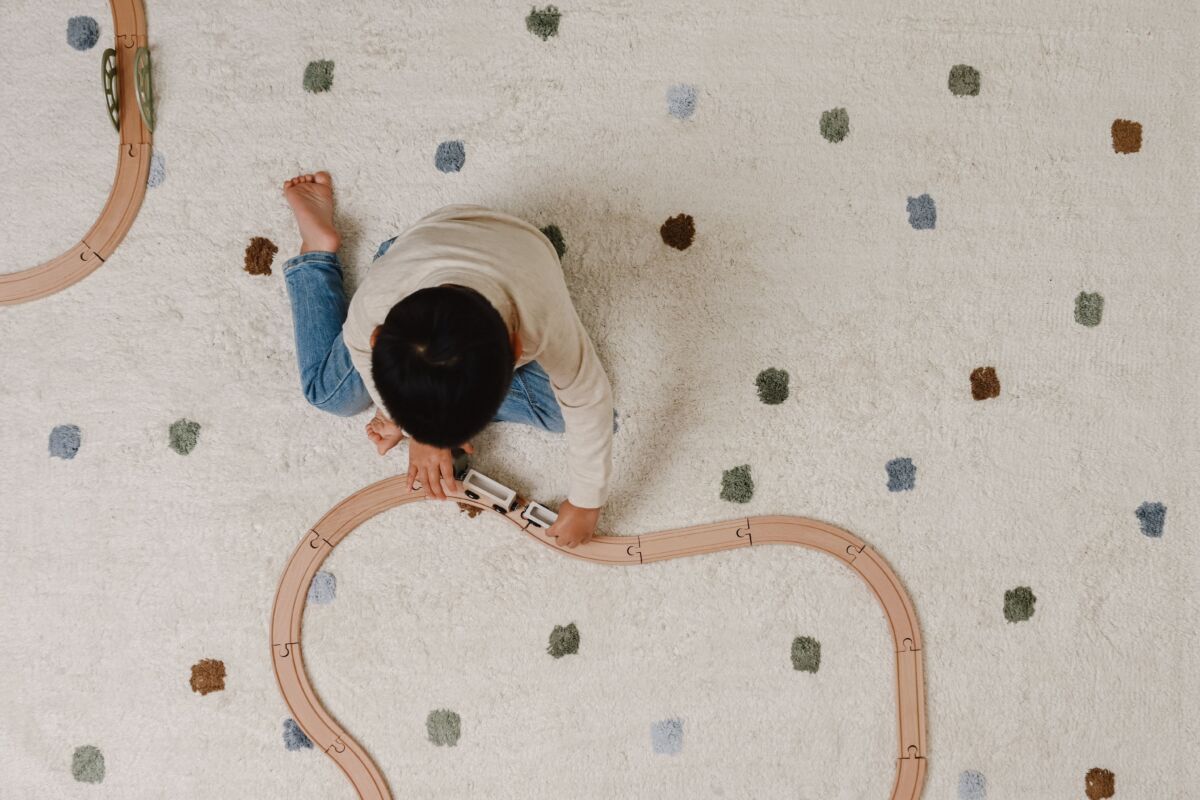 Little Dutch Vaip ´Dot mixed Blue´ 120×170 cm - Image 5