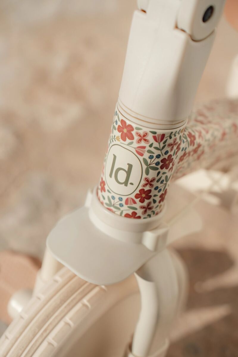 Little Dutch Jalgratas 4-ühes koos lükkesangaga ´Sunny Flower´ - Image 14