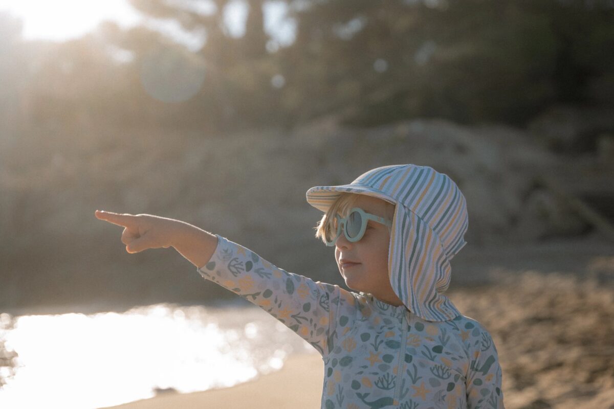 Little Dutch Laste päikeseprillid ´Sea Green´ - Image 3