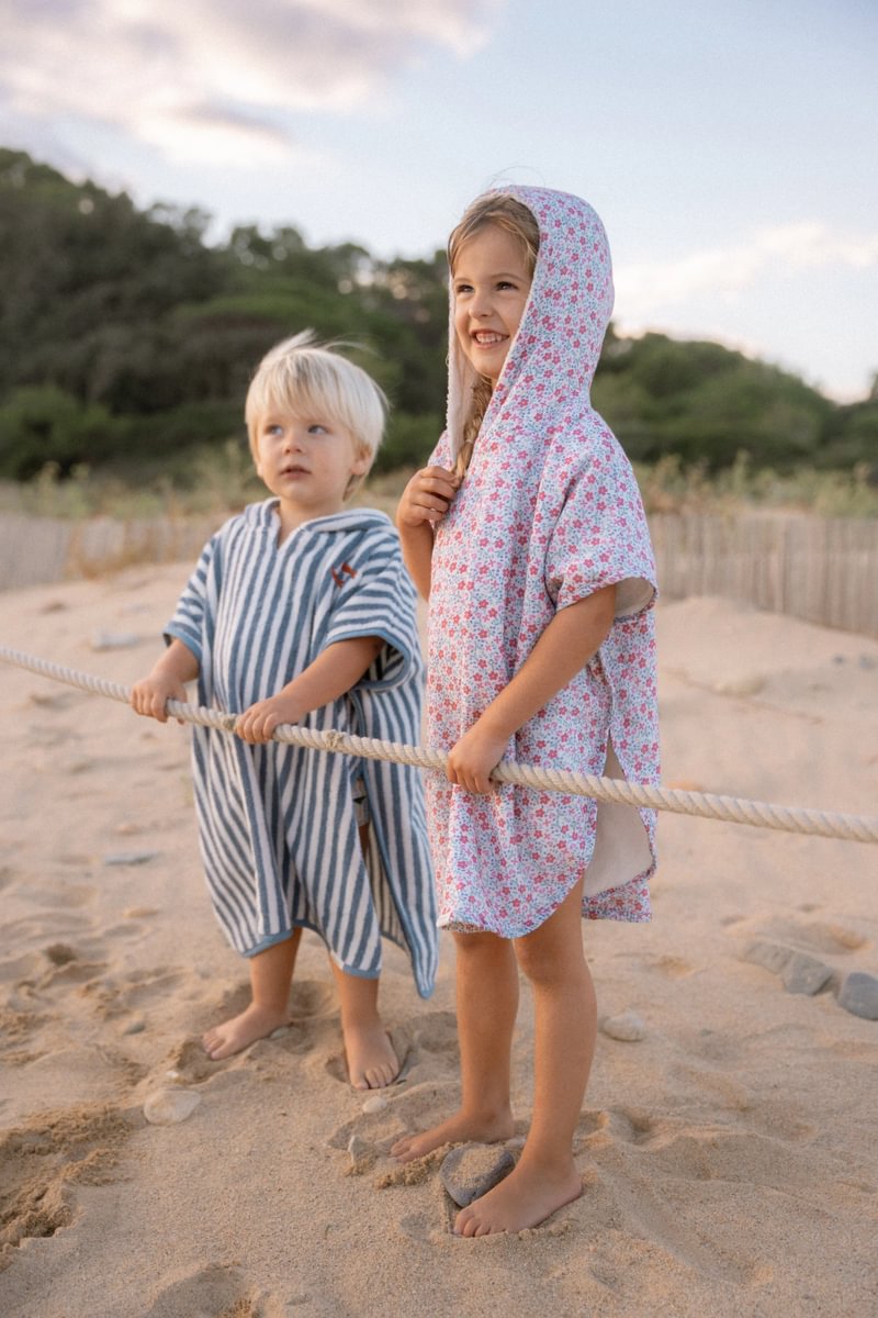 Little Dutch Pontšo rätik kapuutsiga ´Sunny Flowers´ - Image 6