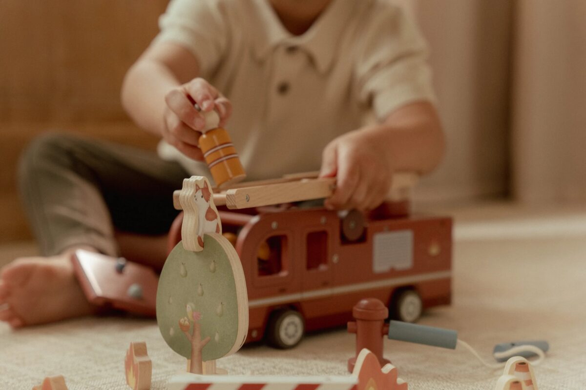 Little Dutch Tuletõrjeauto komplekt FSC - Image 14