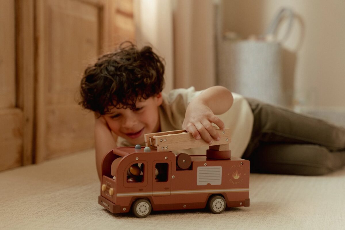 Little Dutch Tuletõrjeauto komplekt FSC - Image 9