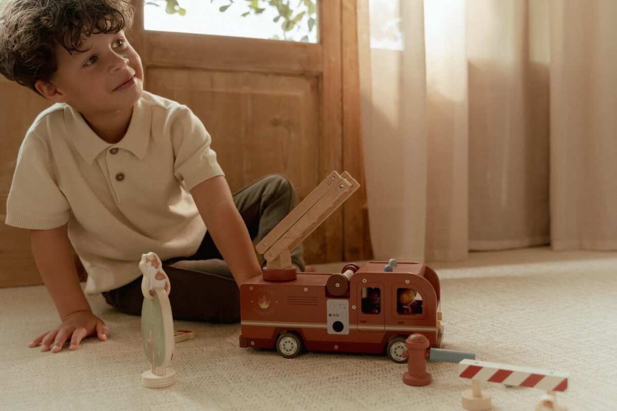 Little Dutch Tuletõrjeauto komplekt FSC - Image 12