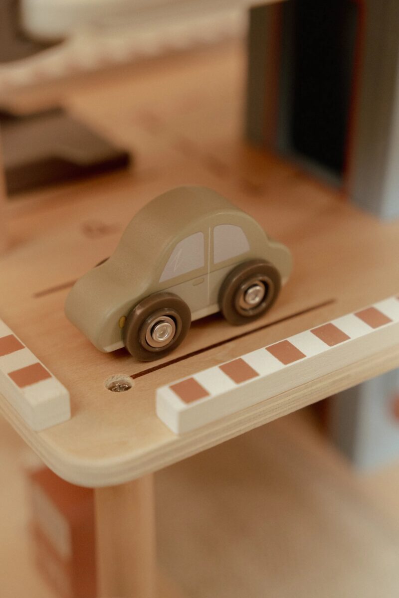 Little Dutch Parkimismaja FSC (rongirajaga ühilduv) - Image 18