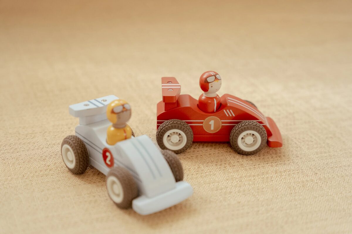 Little Dutch Võidusõiduautod tagasitõmmatavad 2 tk FSC - Image 12