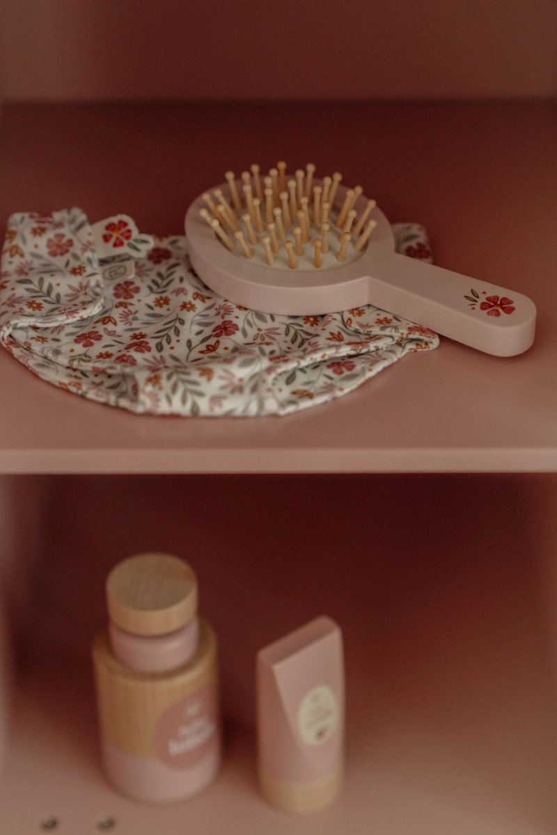 Little Dutch Nuku mähkimislaud FSC puidust - Image 11