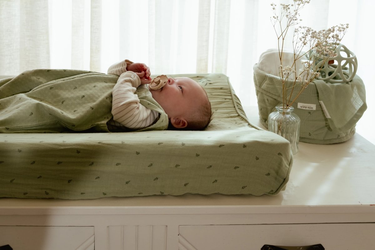 Little Dutch Hoiukorv väike ´Pure Sage` tepitud - Image 8