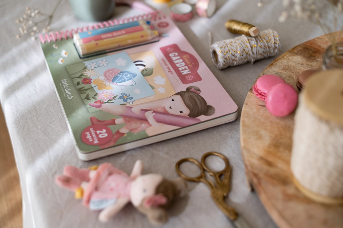Little Dutch Võluvärviraamat ´Rosa & Friends´ - Image 13