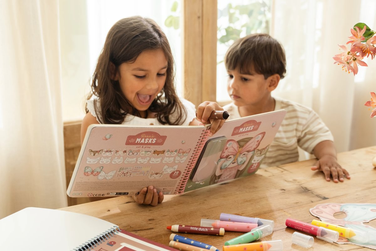 Little Dutch Meisterdamisraamat ´Rosa & Friends maskid´ - Image 8