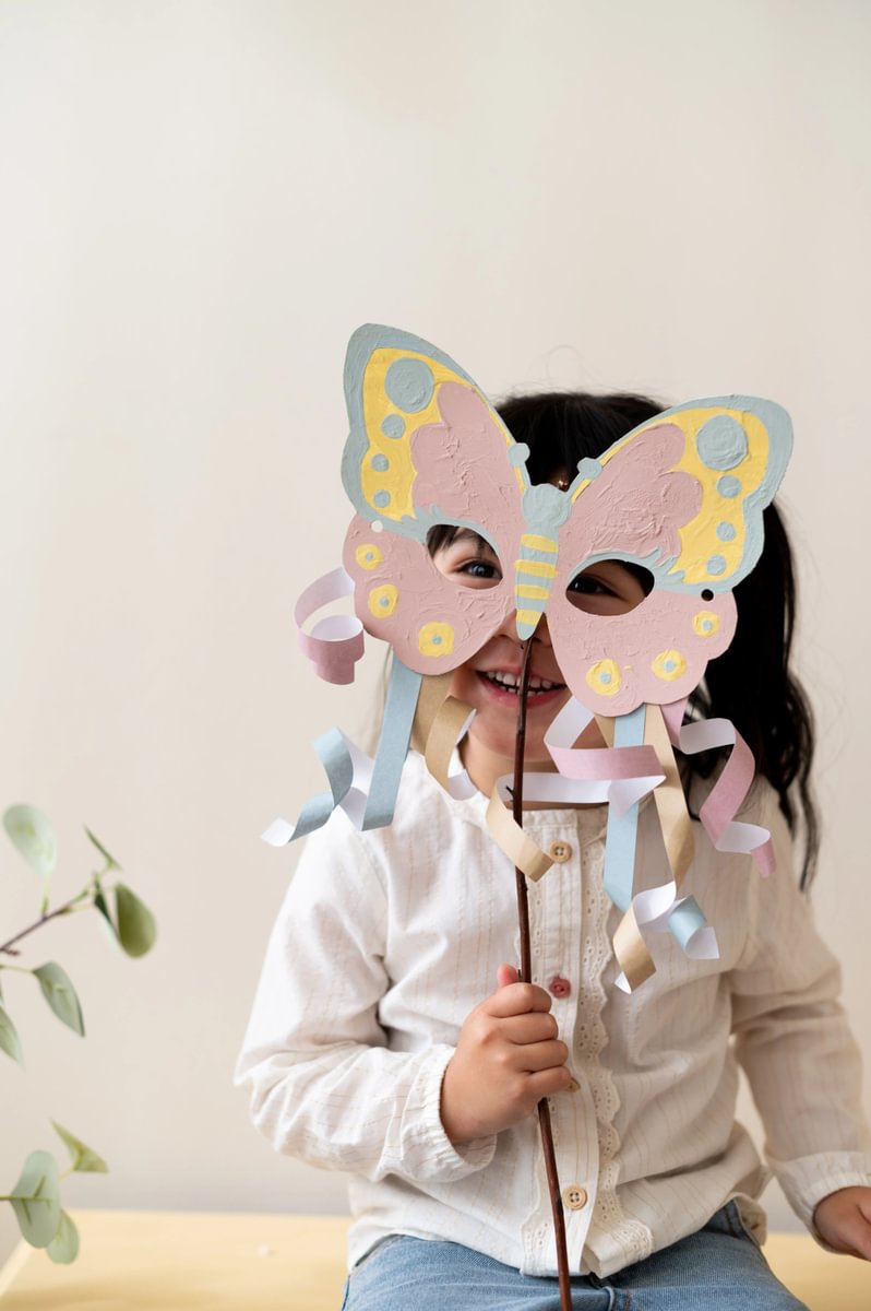 Little Dutch Meisterdamisraamat ´Rosa & Friends maskid´ - Image 17