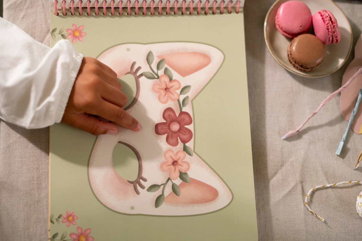 Little Dutch Meisterdamisraamat ´Rosa & Friends maskid´ - Image 9